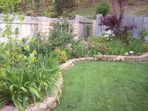 Herb Lawn Edging Ideas
