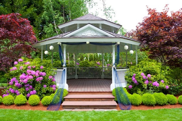 Large Elegant Gazebo