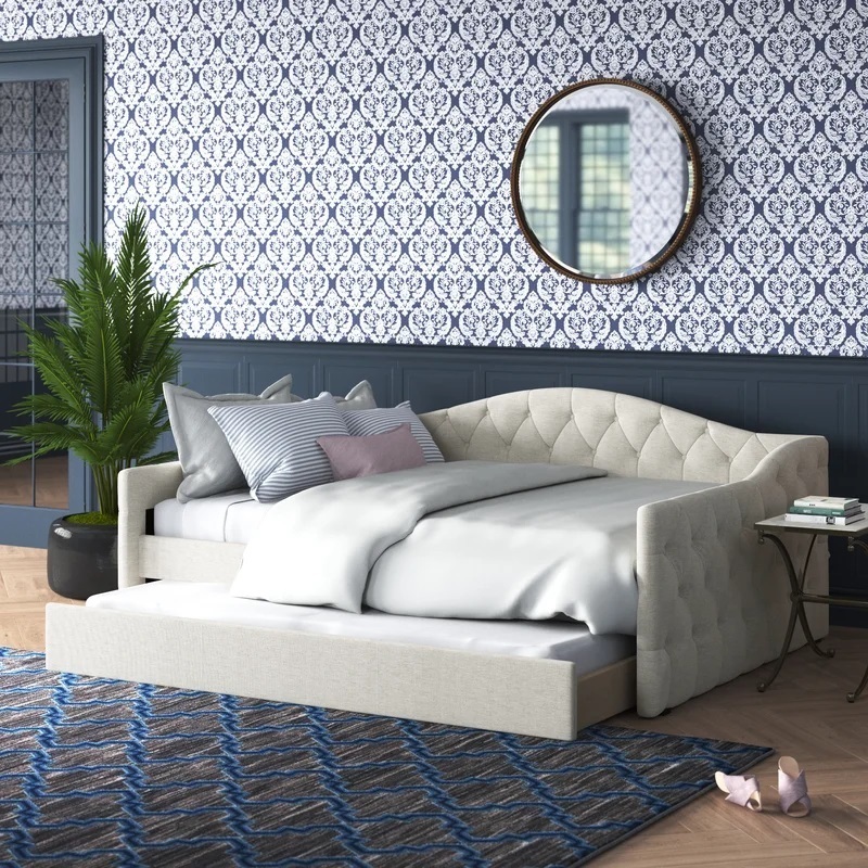 Linen Upholstered Queen Size Platform Daybed