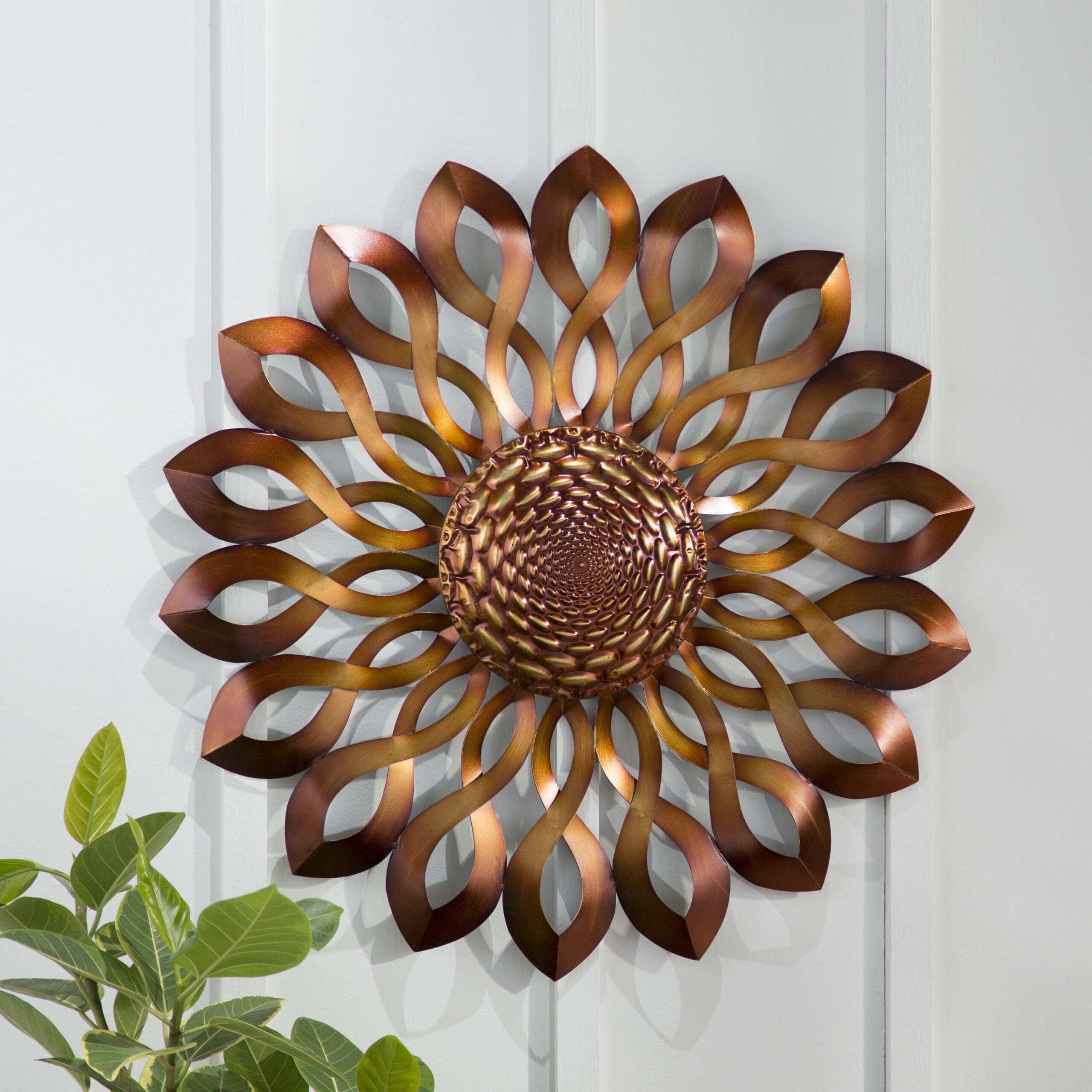 Metal Finsh Outdoor Wall Decor