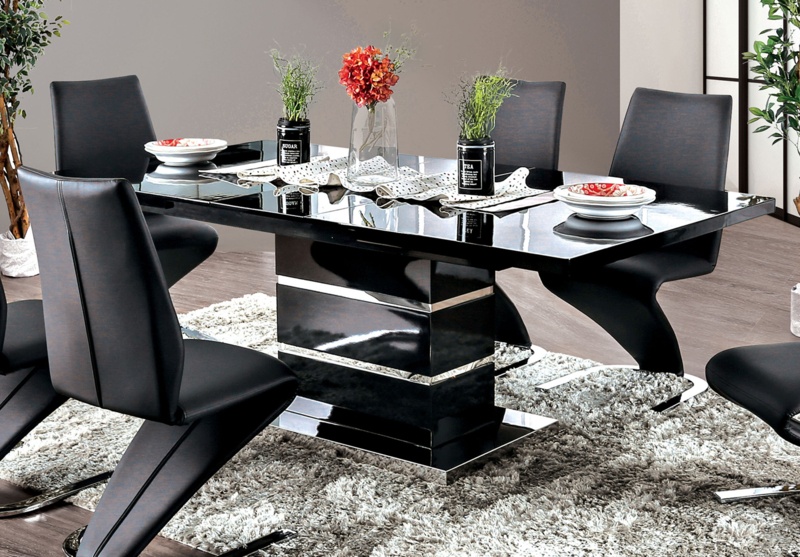 Midsomer Extendable Dining Set