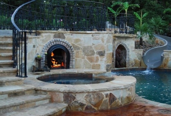 Outdoor Fireplace