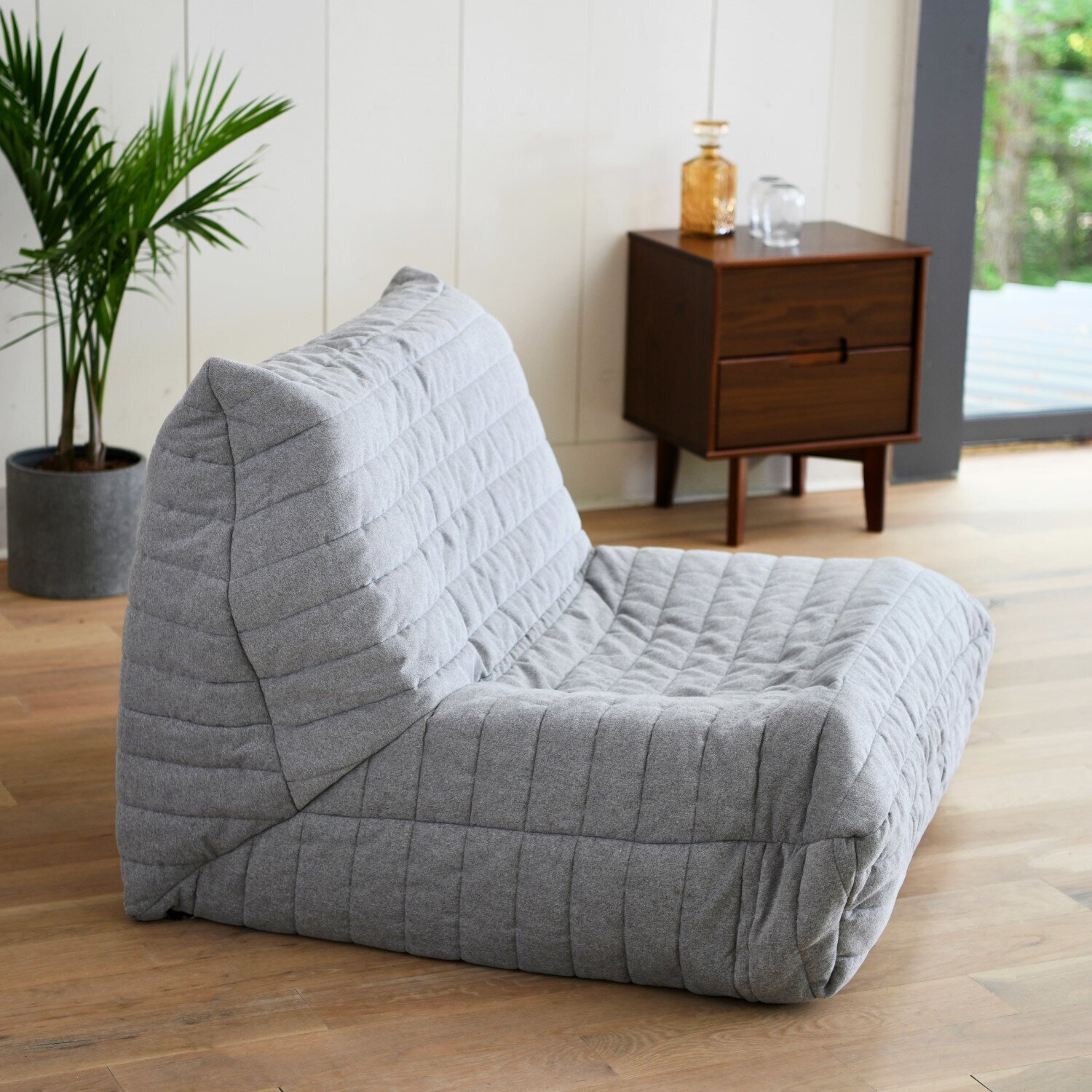 Outdoor Friendly Dorm Chair