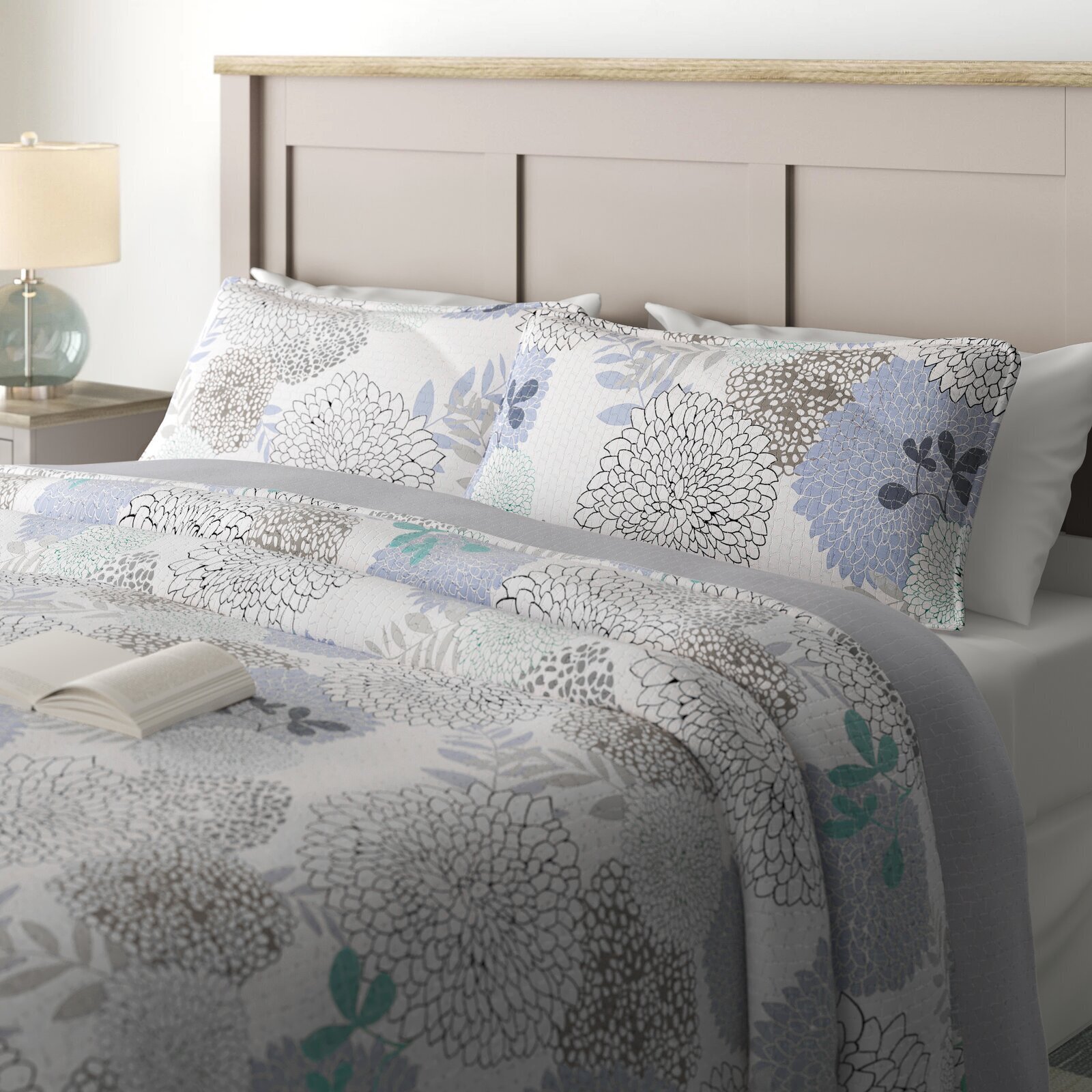 Pastel Feminine Bedding Set