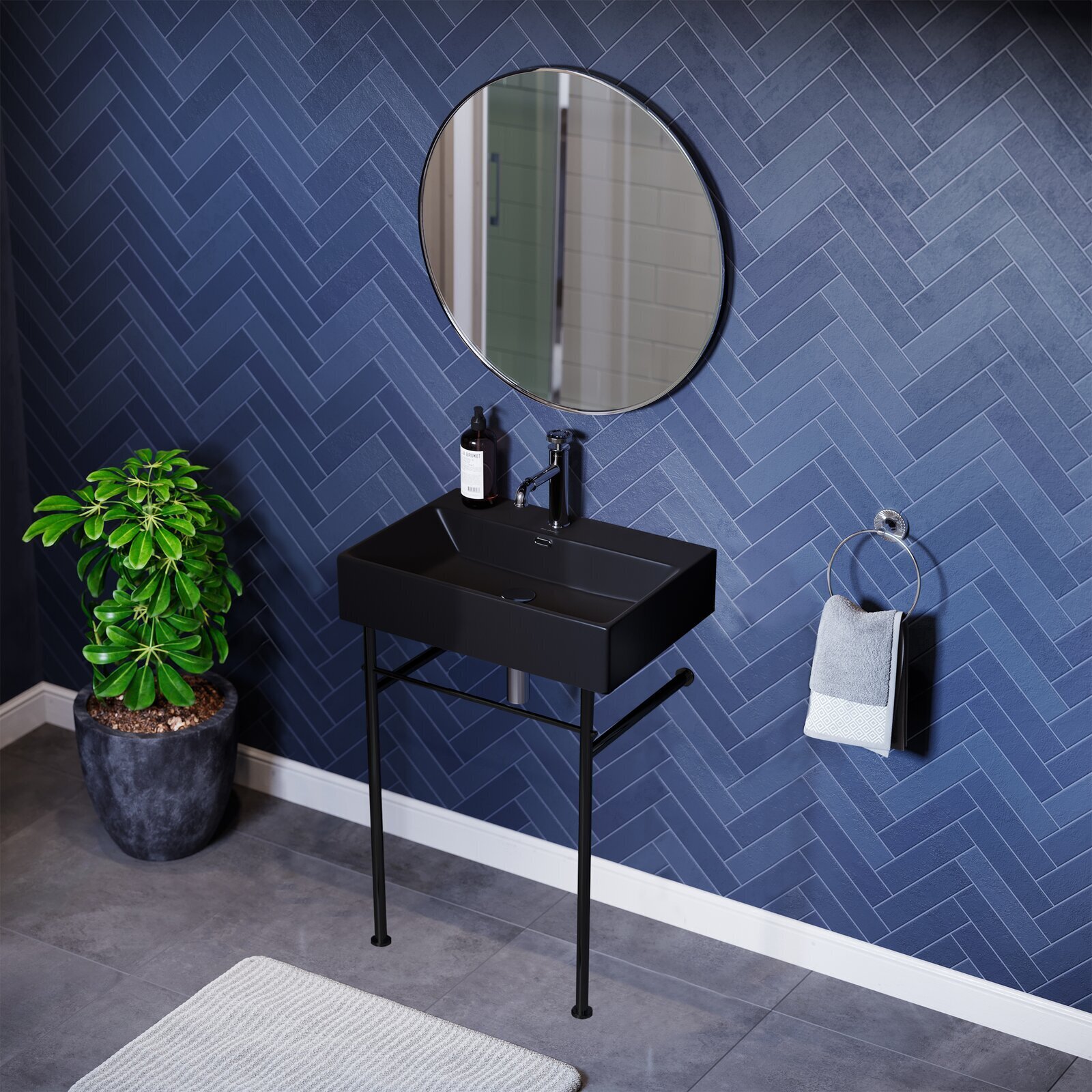 Pedestal Sink With Three Sided Towel Bar