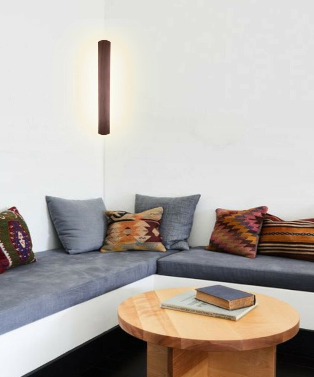 Plank Wall Lamp