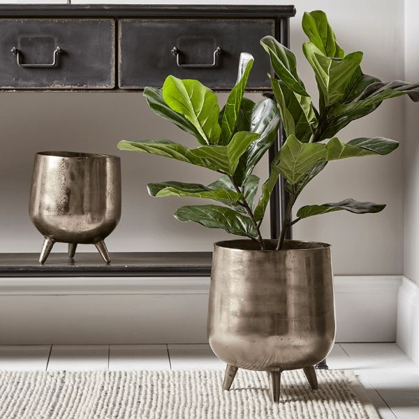 plant stands metal indoor