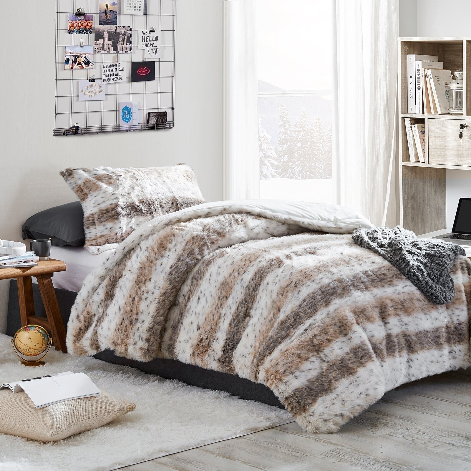 Plush leopard king size comforter set