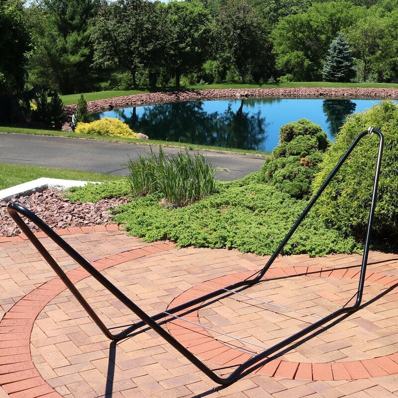 Portable metal hammock stand