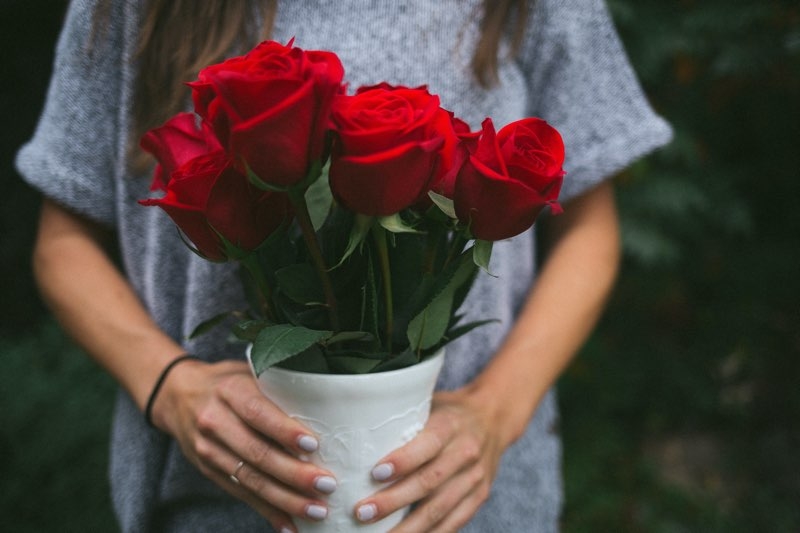 red flowers for mothers day