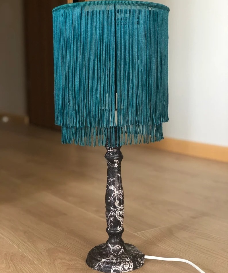 Retro Chic Tassel Lamp