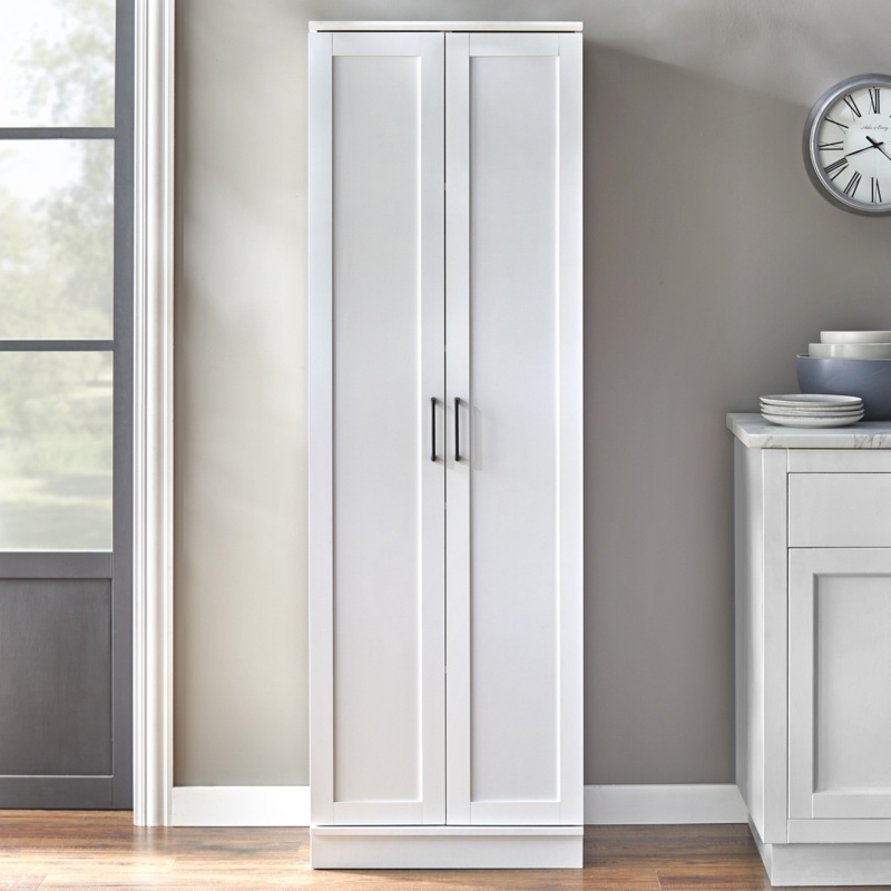 Roddin 71" Kitchen Pantry