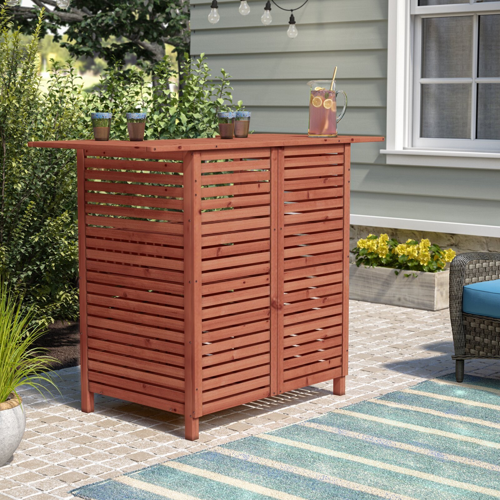 Slatted Classic Solid Wood Home Bar