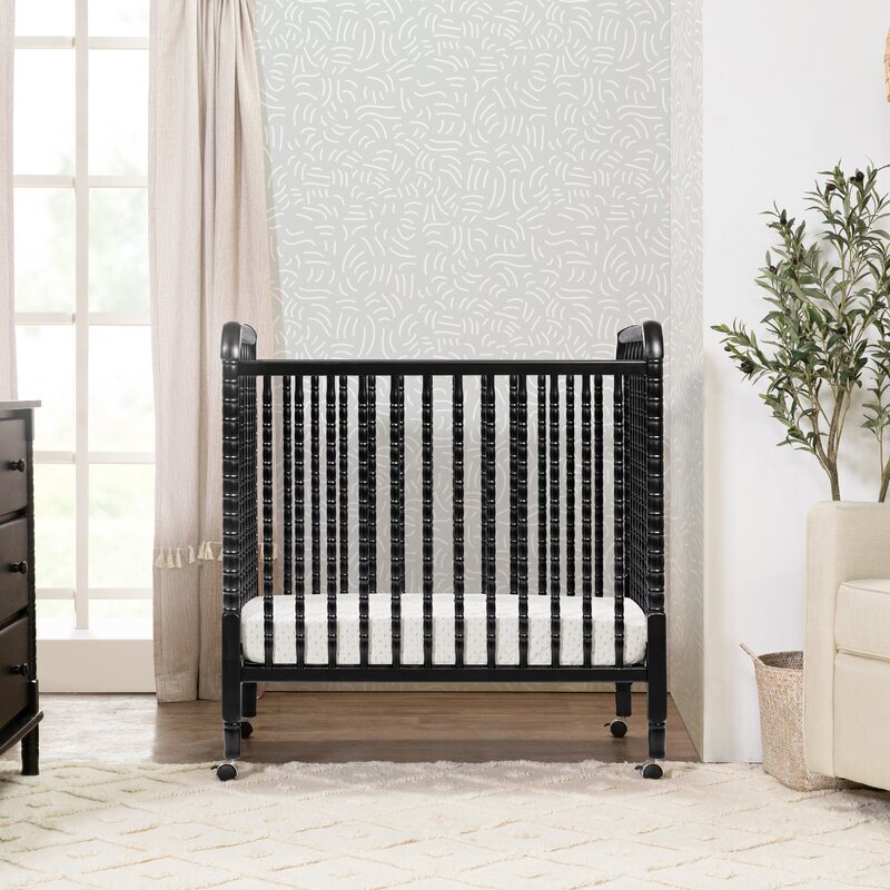 Small Jenny Lind Crib