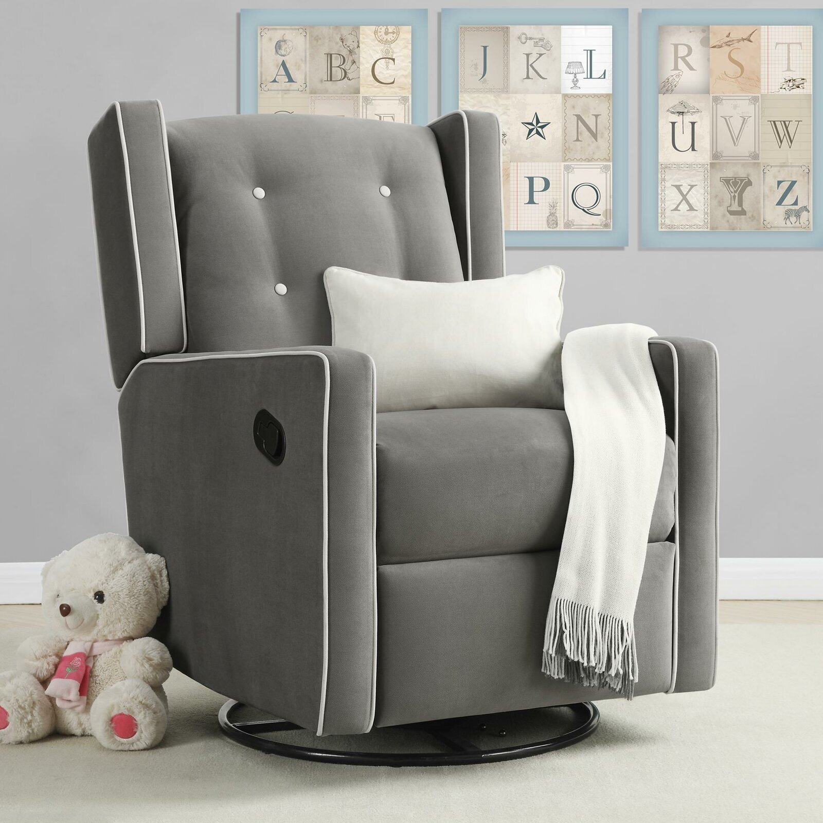 Smooth Minimalist Modern Recliner Chair