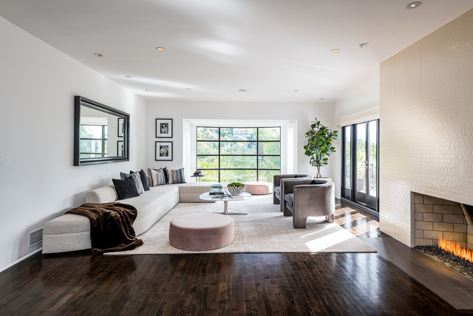Stylish living room decor with creative furniture