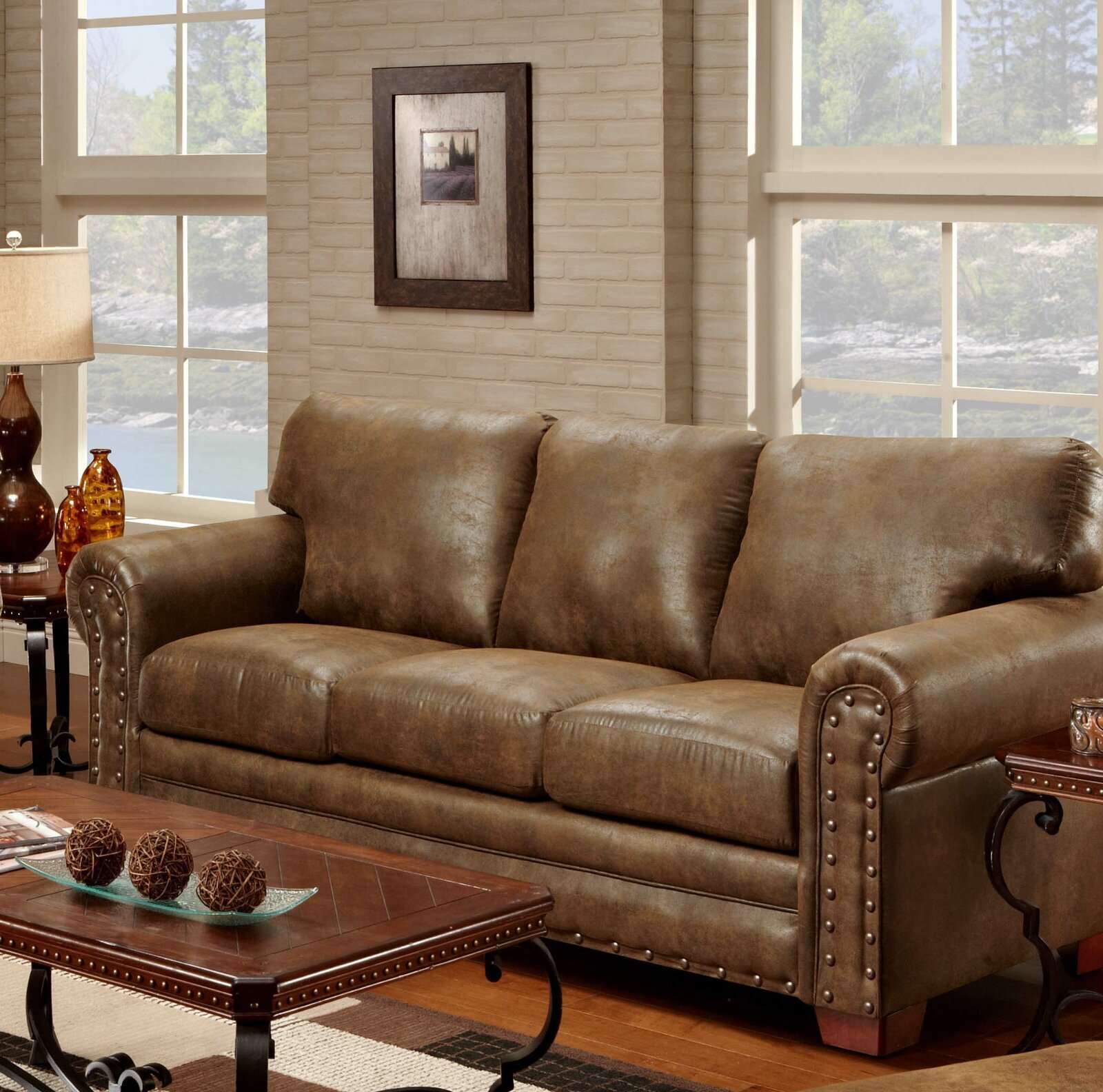 Traditional Cabin Sofa