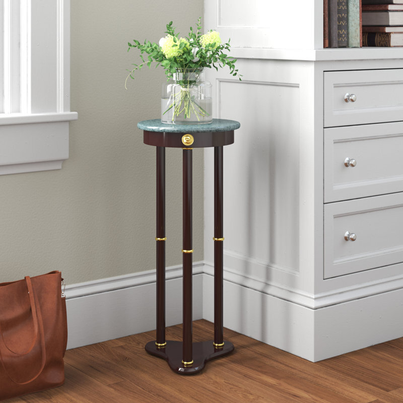 Upright Elegant Pedestal Planters for Indoor