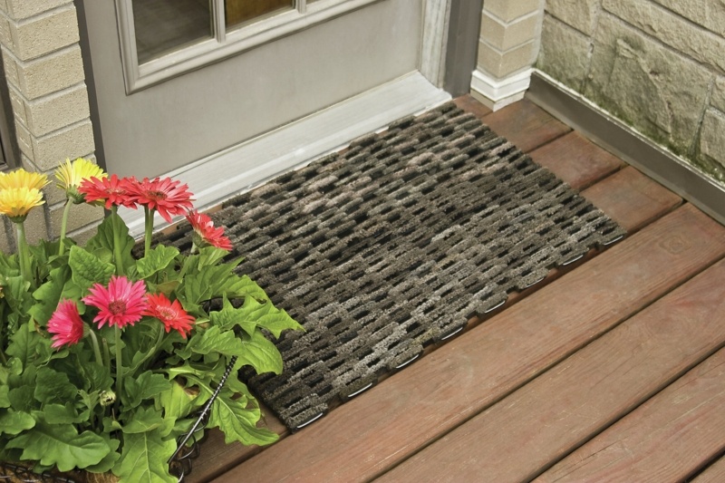 Verner Outdoor Door Mat