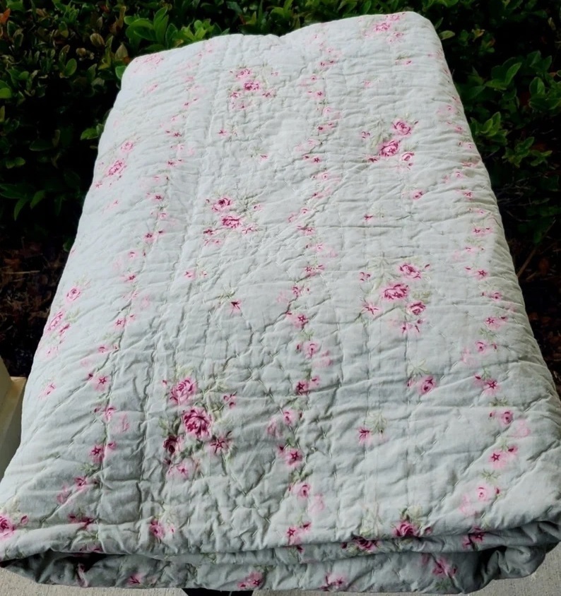 Shabby Chic Bedding