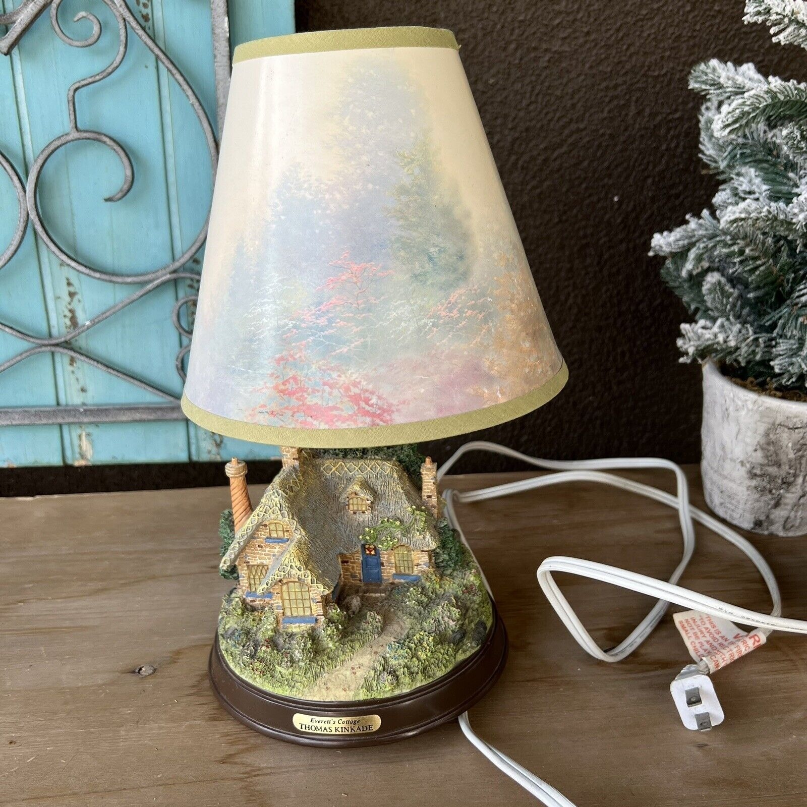 Vintage Thomas Kinkade Lamp