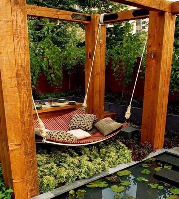 Water Feature Backyard Ideas