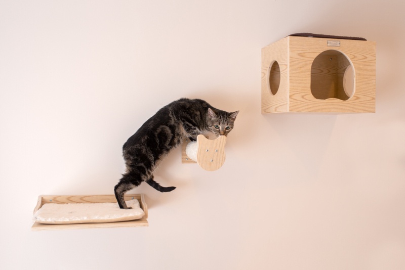 12" Real Wood Wal Cat Tree