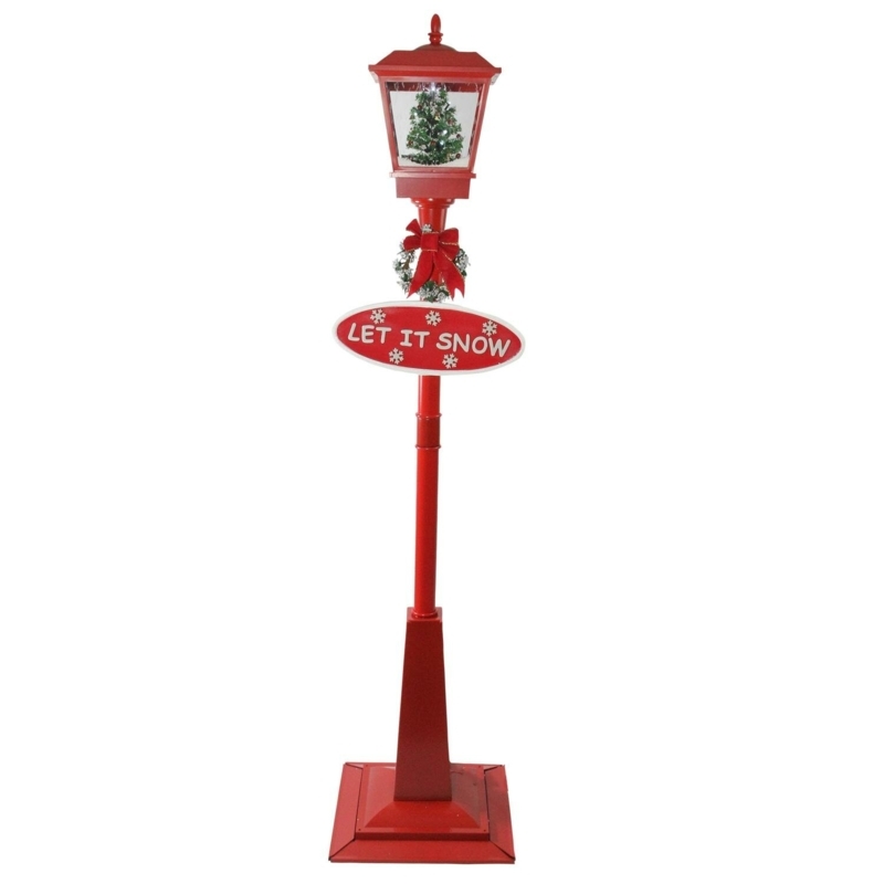 Classic Winter Wonderland Street Lamp