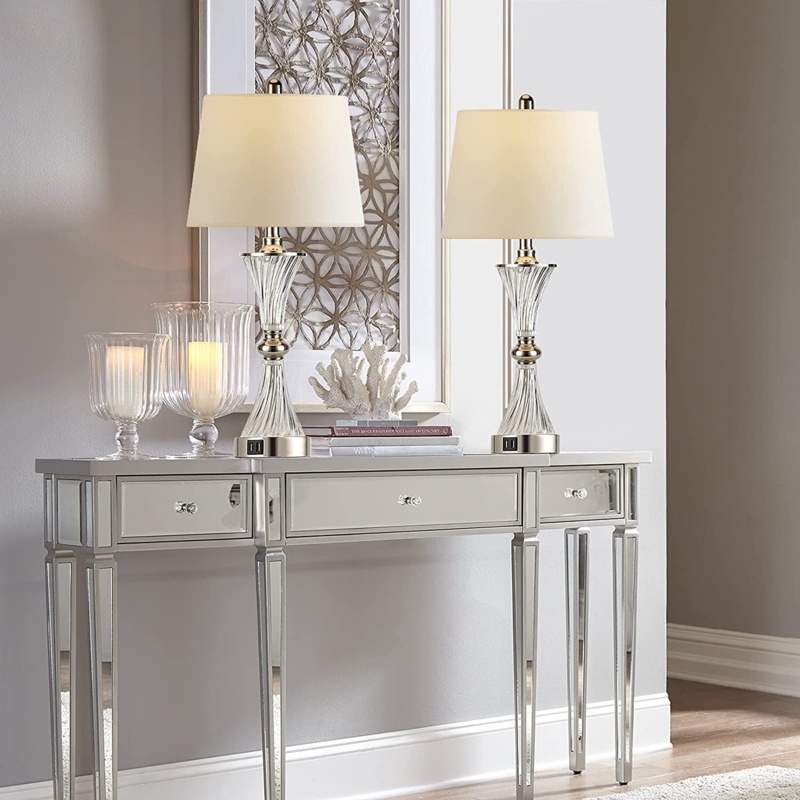 Ahola USB Table Lamp