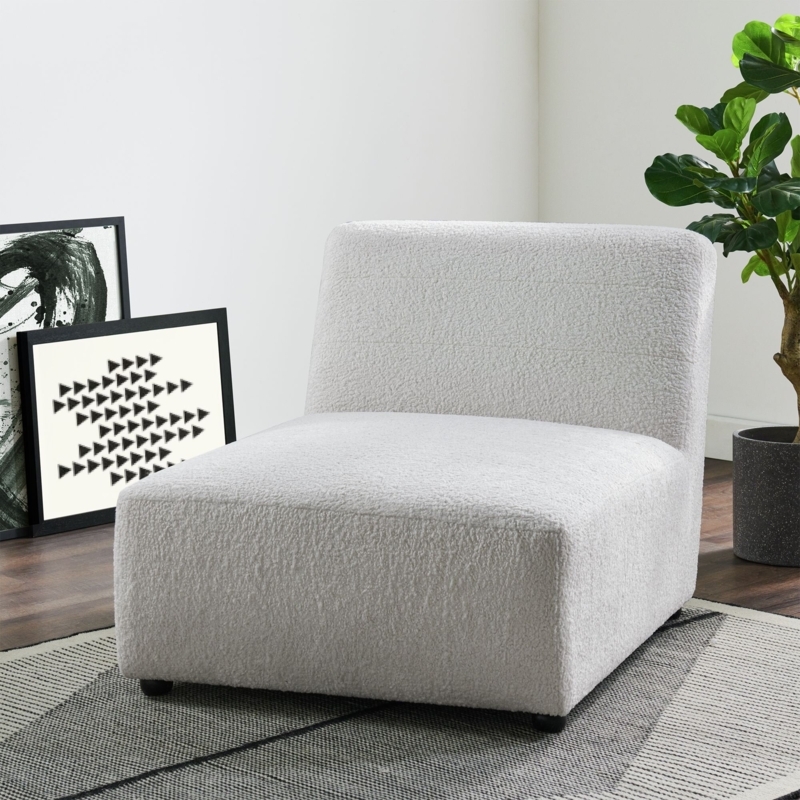 Cozy Modern Chaise Lounge with Faux Fur