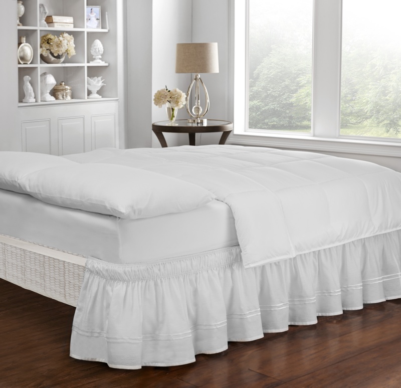 Amel Stitch Embroidered 17" Bed Skirt