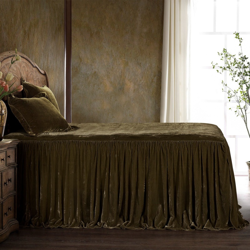 Annita Solid Faux Silk Velvet Romantic Western 3 Piece Ruffle Skirt Bedspread Set