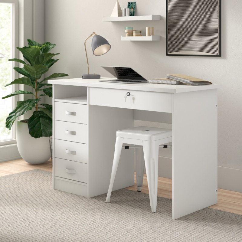 Modern Computer Desk with Versatile Storage