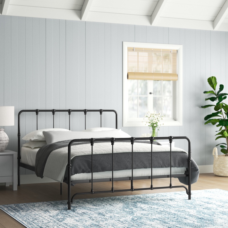 Arcata Metal Platform Bed