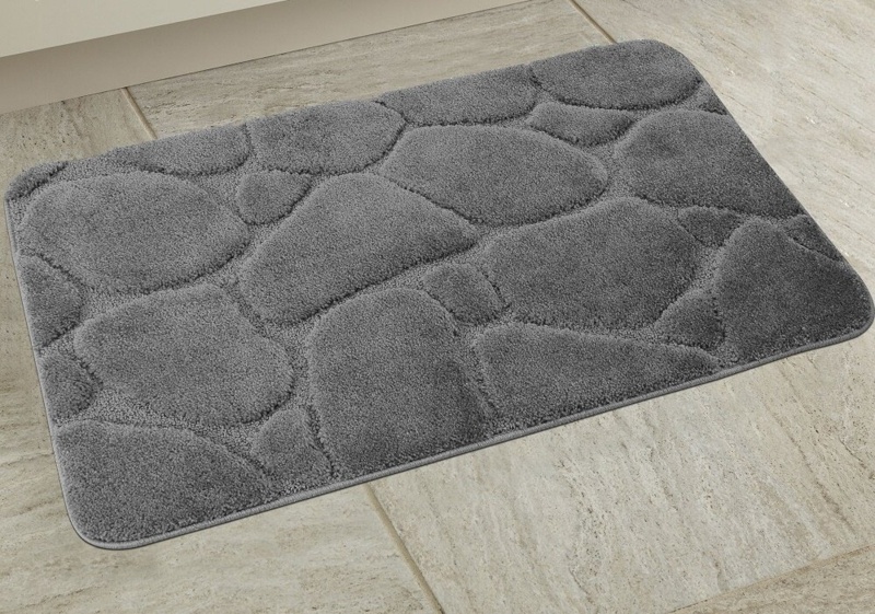 Banerjee Elegant River Rock Rectangle Non-Slip Bath Rug