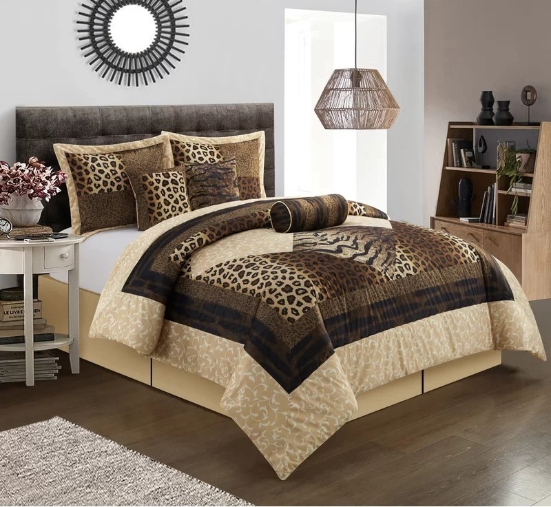 Bold Animal Print Bedding With Complete Set