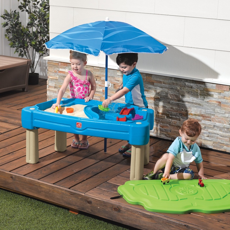 CASCADING COVE SAND & WATER TABLE™