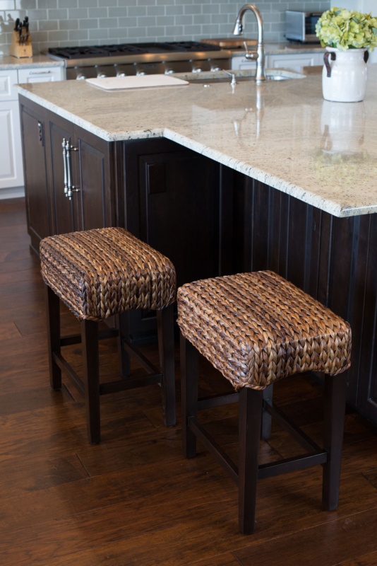 Catarina 24" Bar Stool