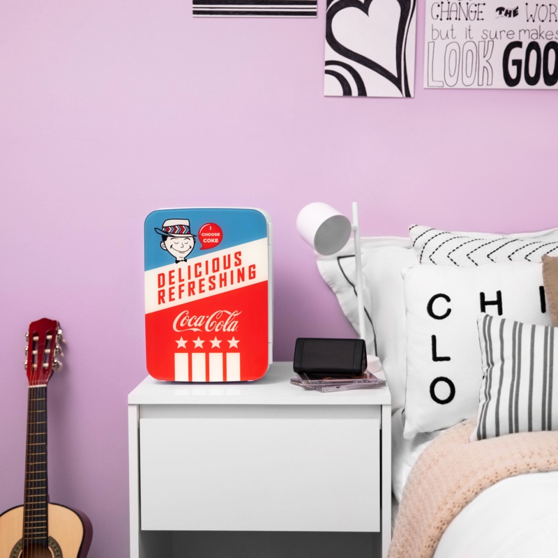 Compact 10-Liter Thermoelectric Cooler/Warmer Mini Fridge
