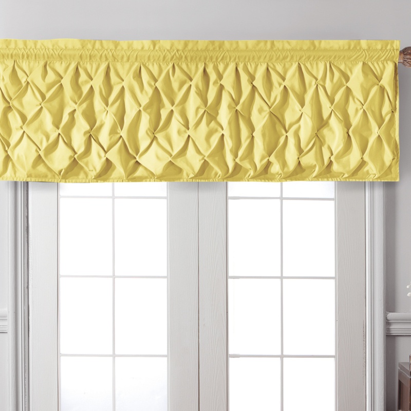 Dannalyn Geometric Tailored 60'' Window Valance