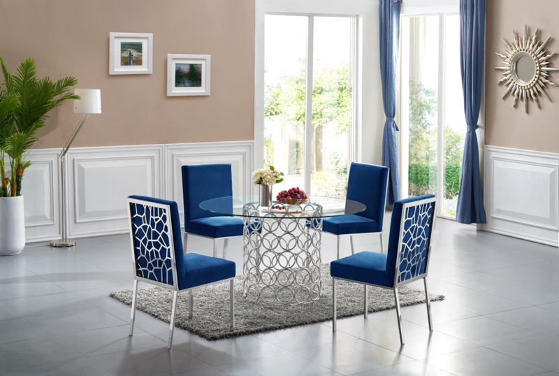 Dawnell 4 - Person Dining Set