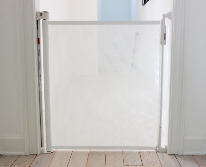 Deleon Wall Mounted Pet Gate