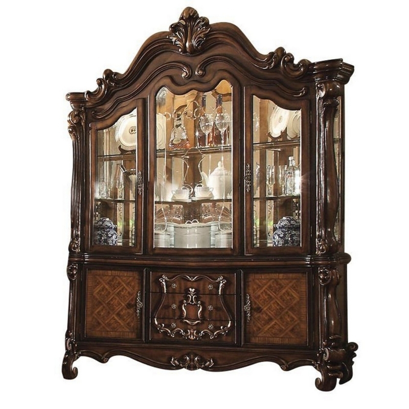 Elegant Hutch and Buffet for Crockeries