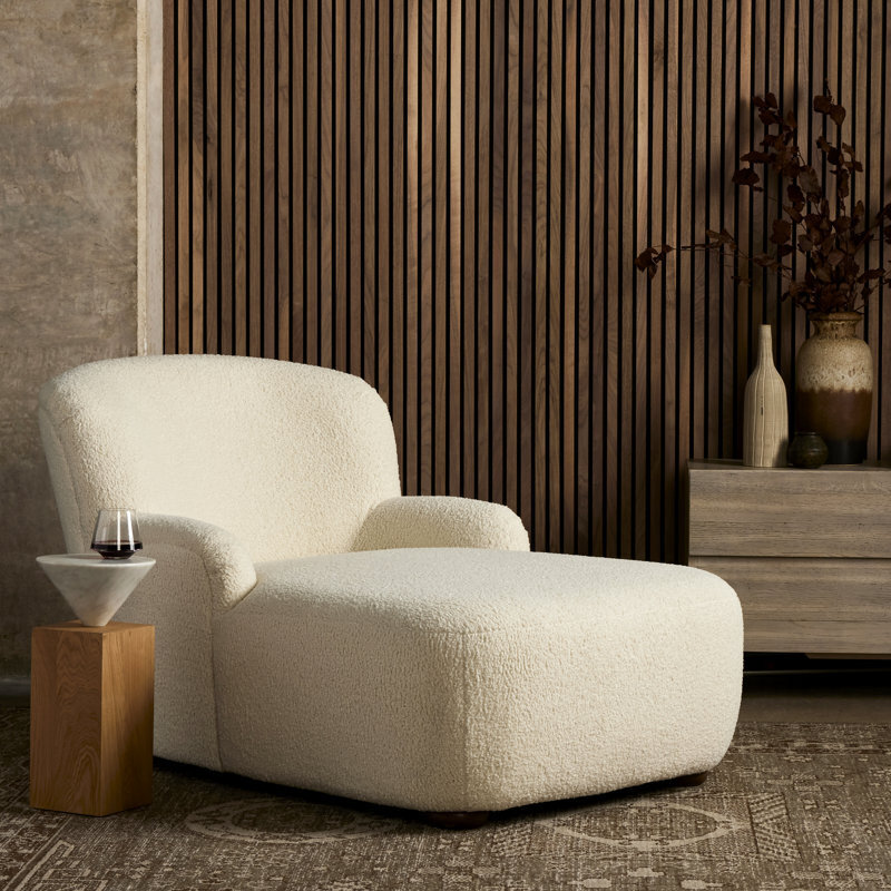 Extra cozy chaise lounge