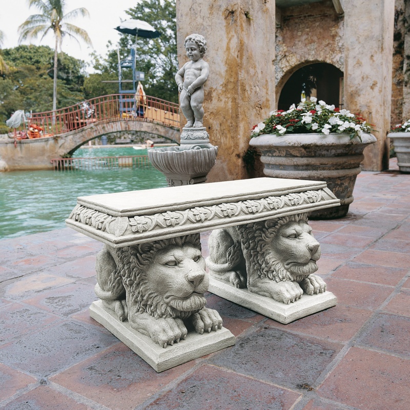 Grand Lion Resin Outdoor Bench
