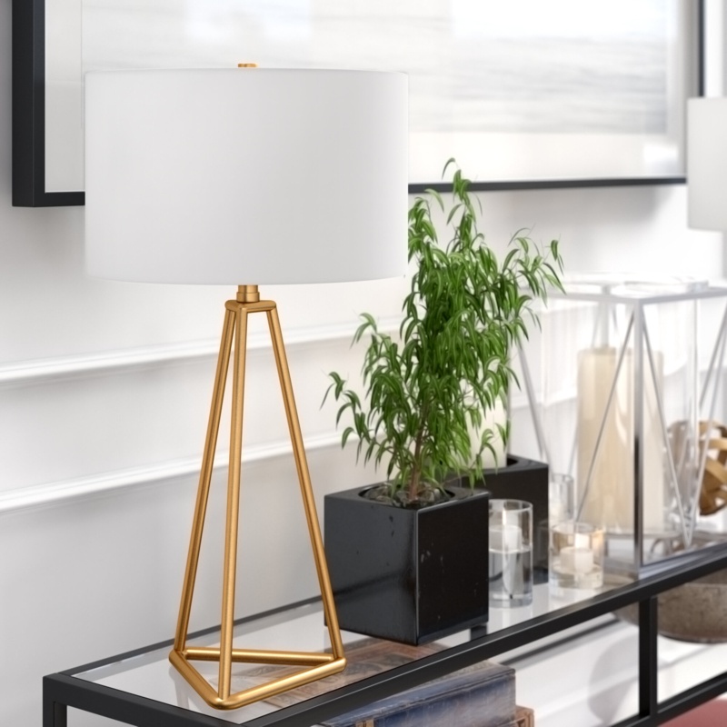 Harnden Metal Table Lamp
