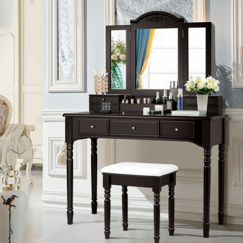 Hiram Vanity