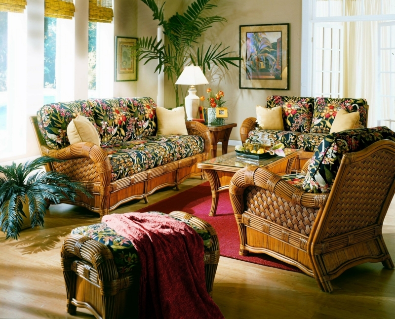 Cinnamon Cushioned Collection
