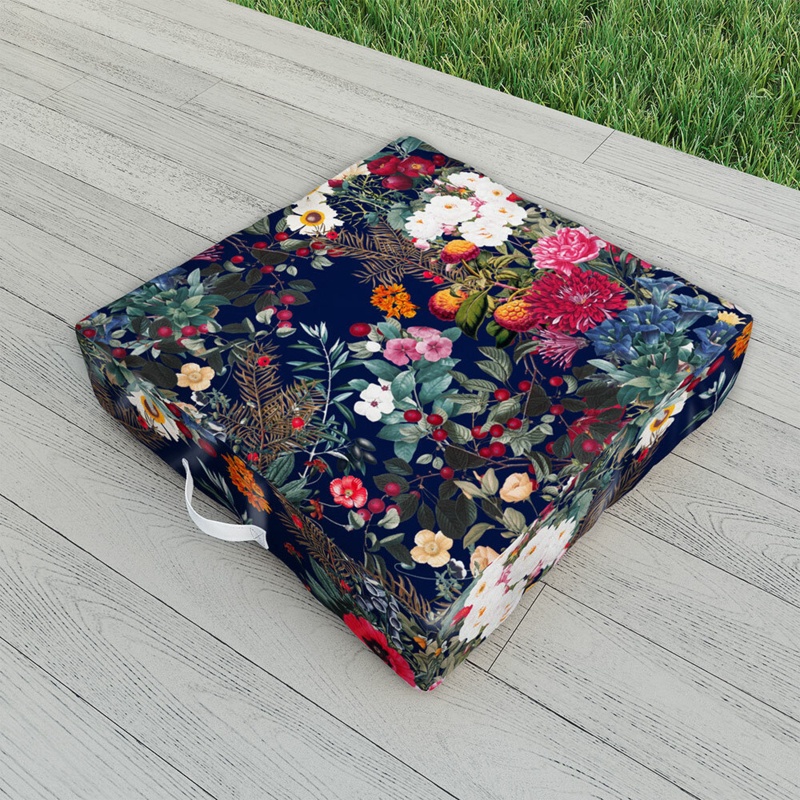 Indoor/Outdoor Throw Pillow