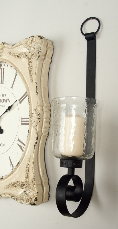 Timeless Metal and Glass Wall Sconce